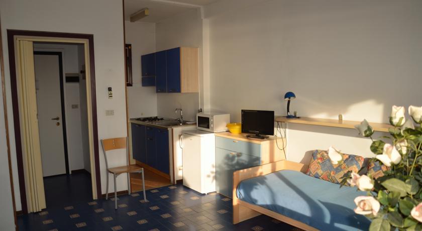 Residence Costa Templada Ventimiglia Oda fotoğraf